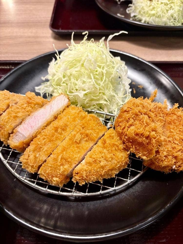 とんかつ坂井精肉店 イオン八千代緑が丘ショッピングセンター店