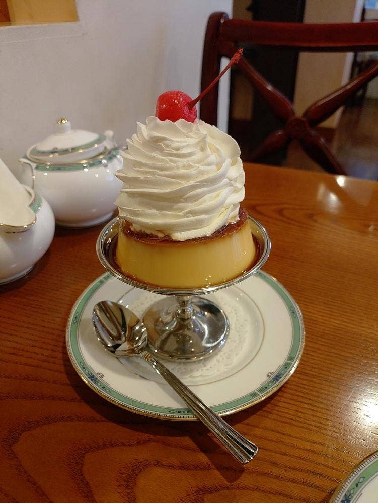 カフェ ティシャーニ
