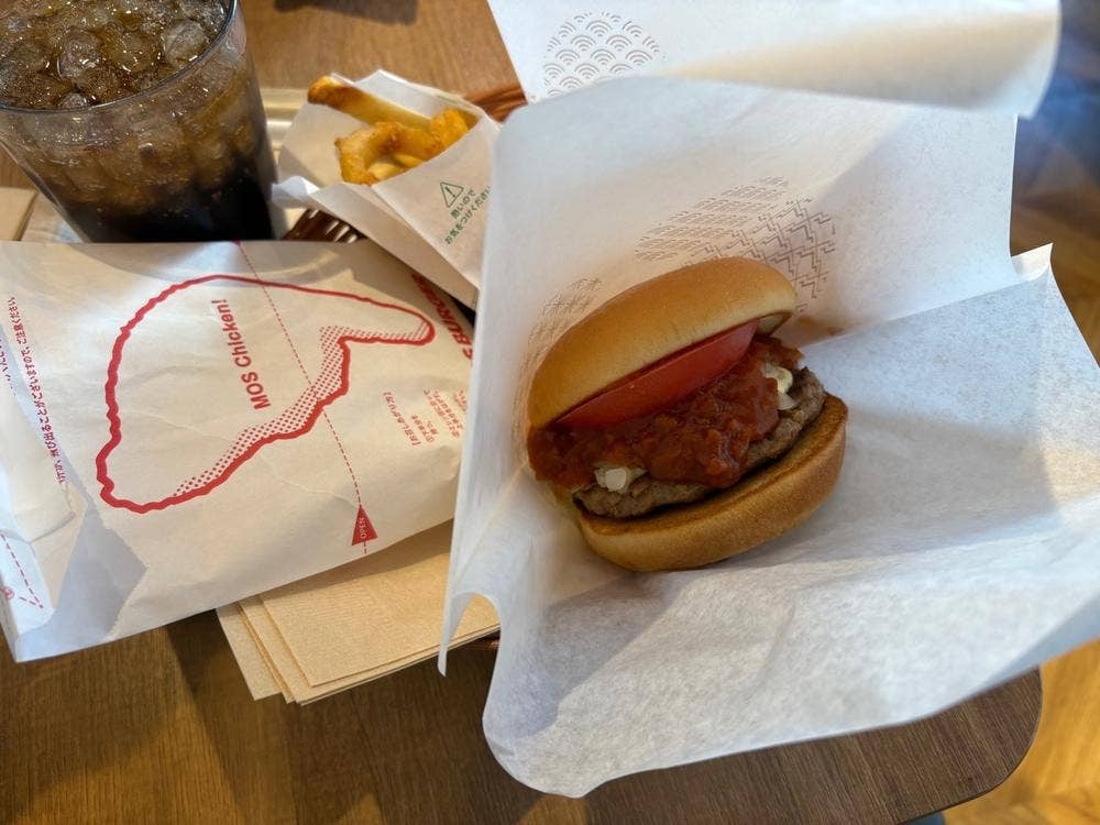 モスバーガー マーヴ北綾瀬リエッタ店