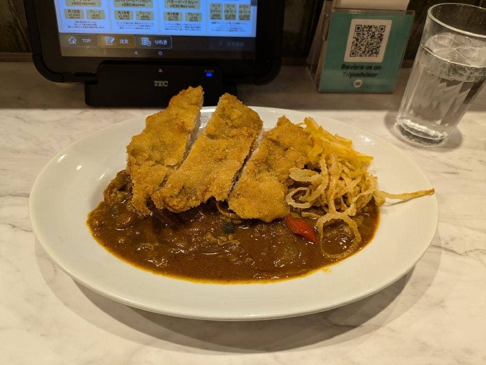 もう〜とりこ しあわせのビーフカレー 浅草中央店
