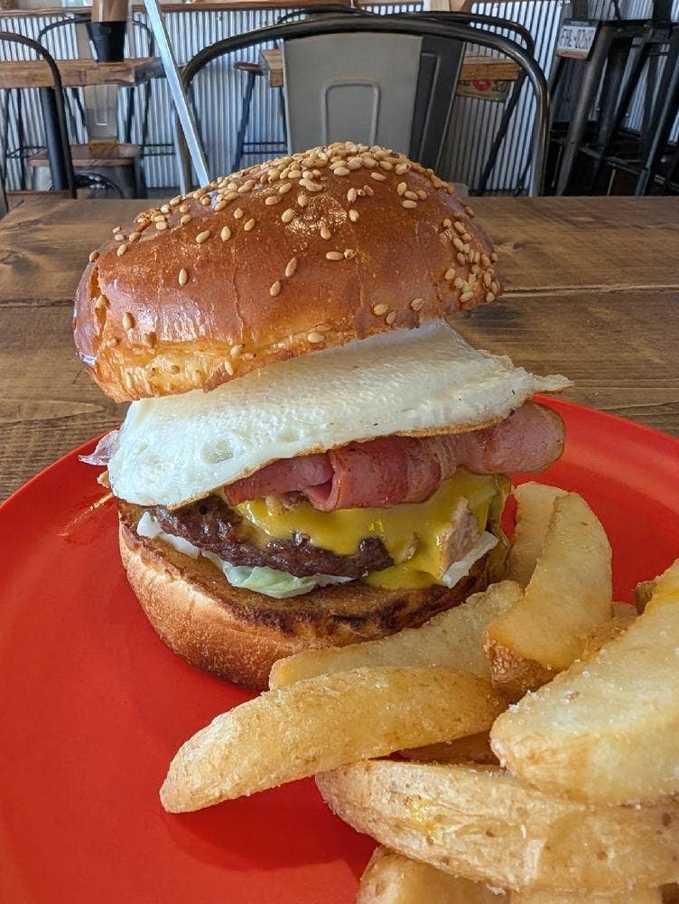 SABURO 36 BURGER