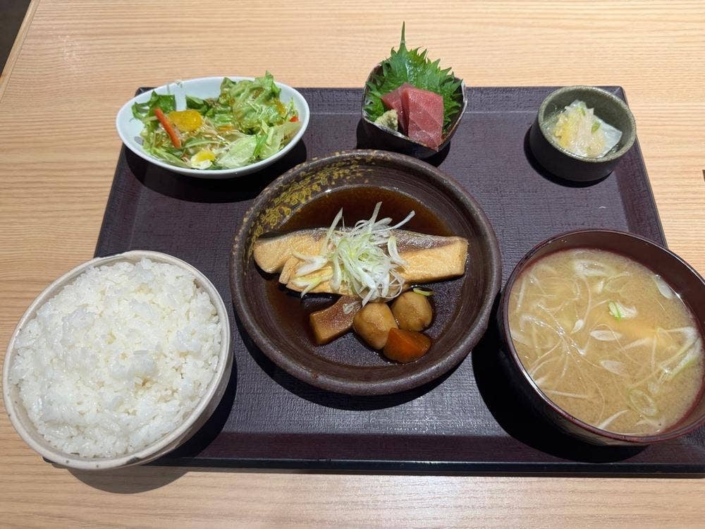海鮮 魚力昭島モリタウン店