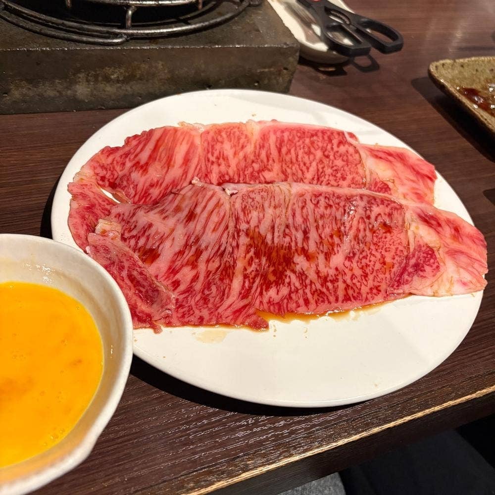 炭火焼肉ホルモン うらら