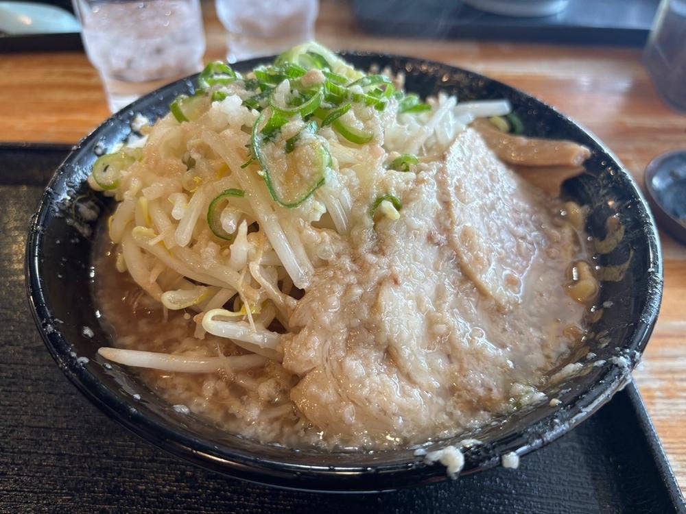 無鉄砲しゃばとん