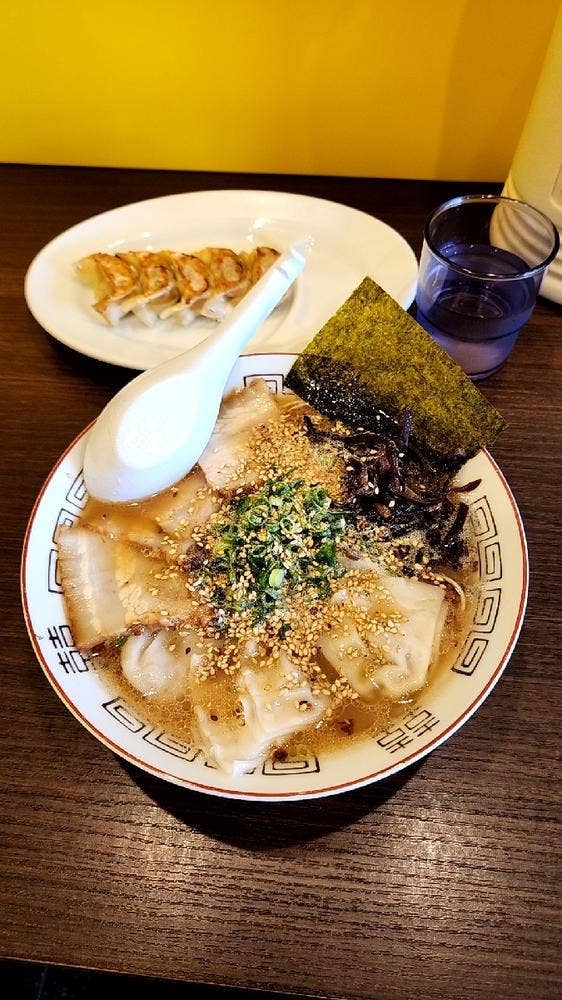 佐伯らーめん傳傳 大分臼杵店