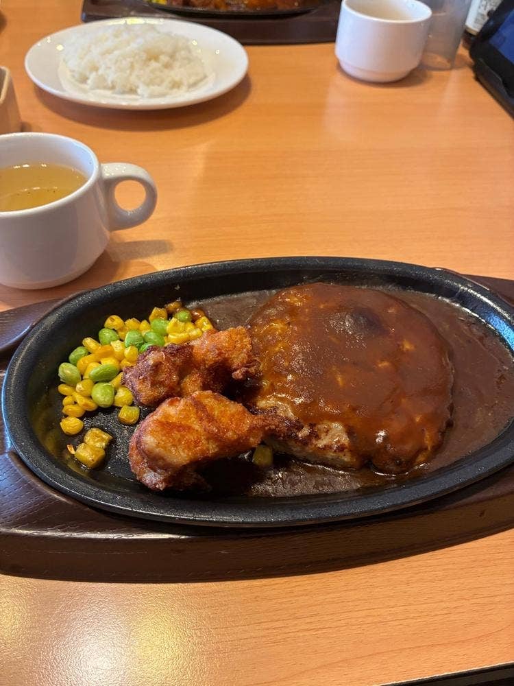 ガスト 西中島店