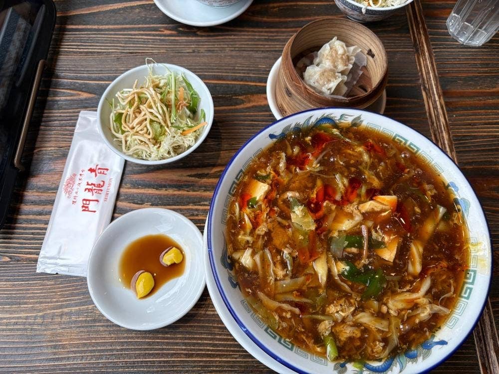 青龍門 東京ドームシティミーツポート店