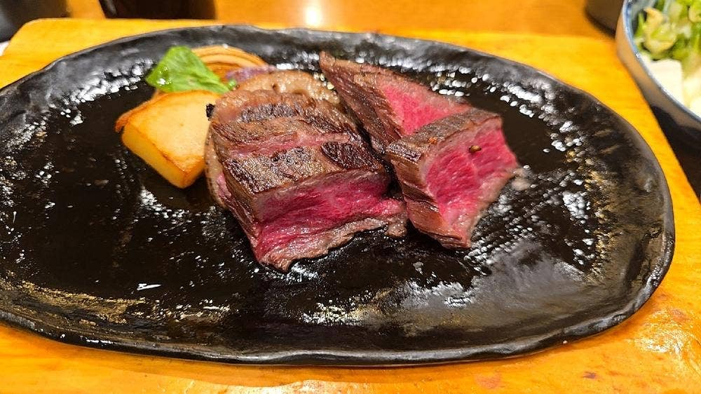 響 新宿サザンタワー店