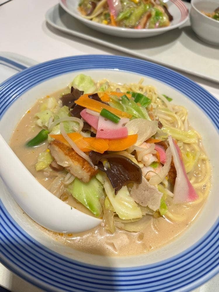 リンガーハット 上大岡京急店