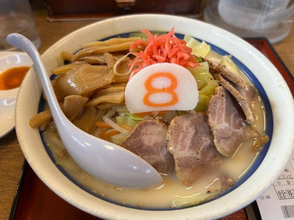 8番らーめん イーザ三国店