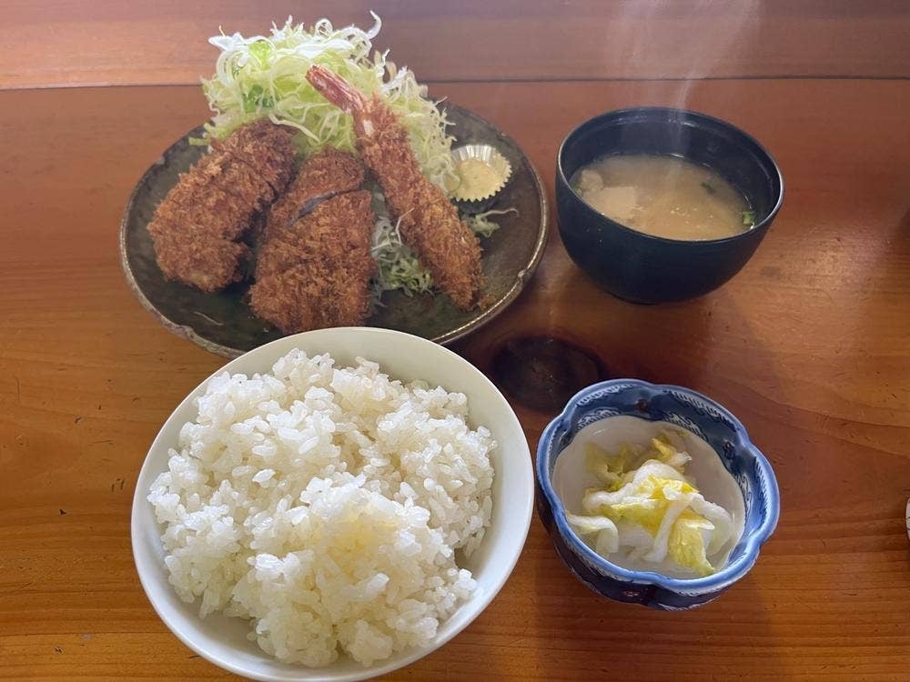 とんかつ いもや