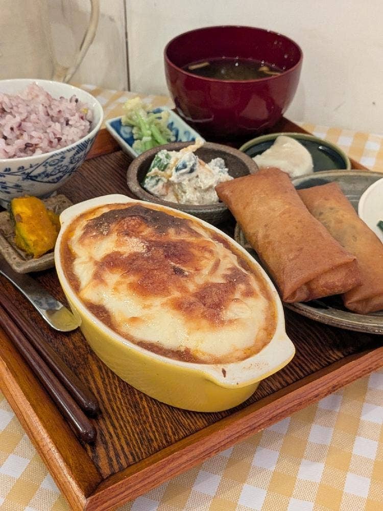 渡り鳥 アザレア食堂
