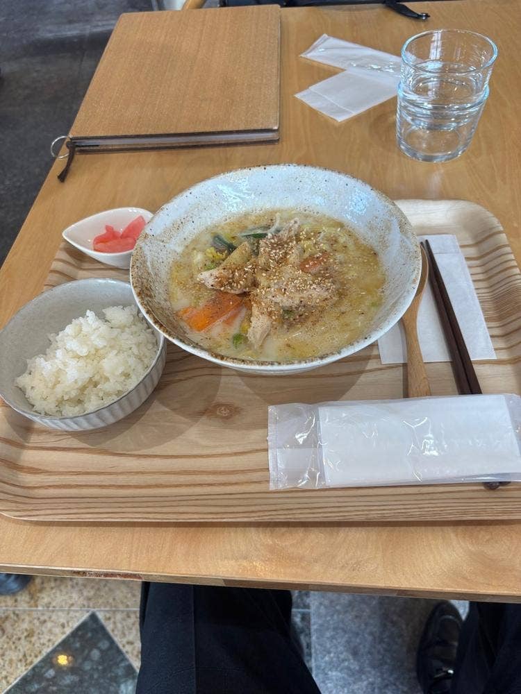 とうみ食堂