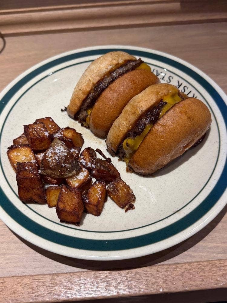 BRISK STAND SUNSHINECITY