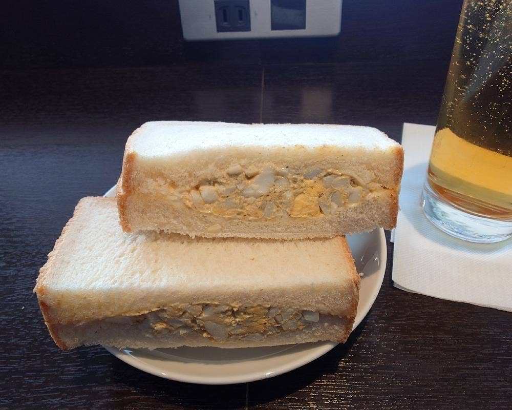 CHAYA Cafe Organic coffee & Bread