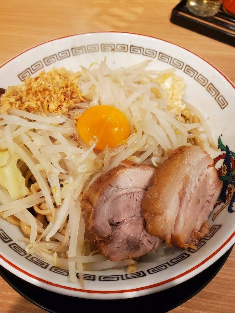 ラーメン豚山 青葉台店