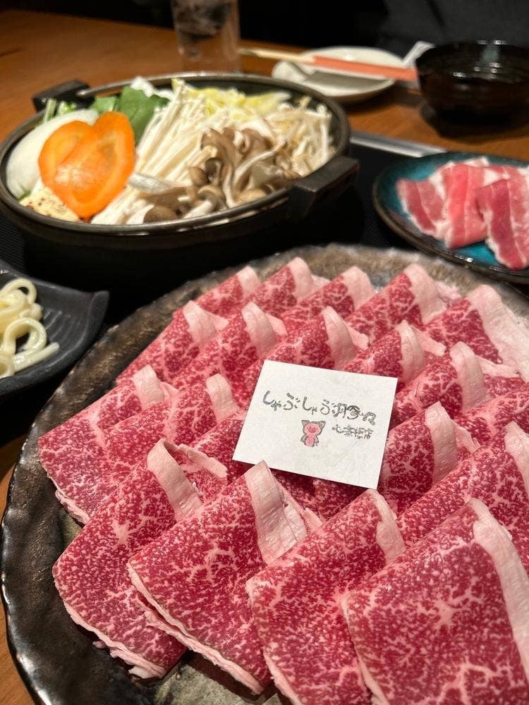 しゃぶしゃぶ豚々 心斎橋店