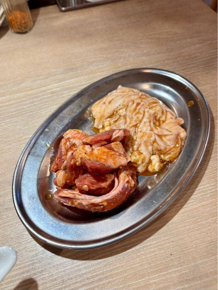 やるきホルモン 笹塚店