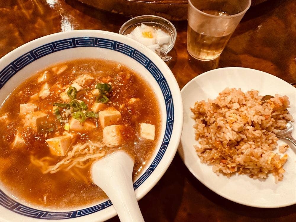 龍江飯店