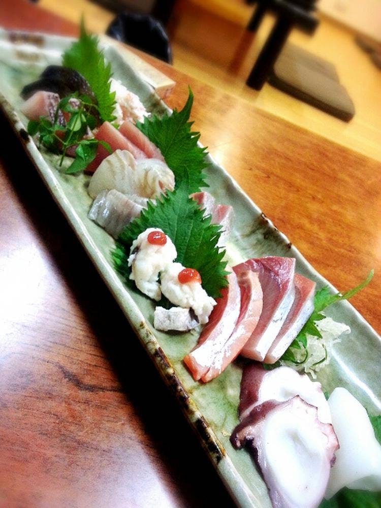 旬の魚料理 はまや港