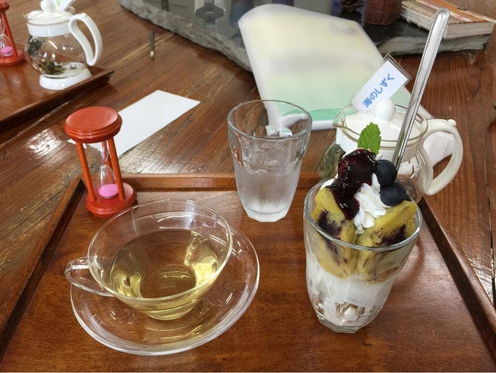 ハーブ喫茶ゼルコバ