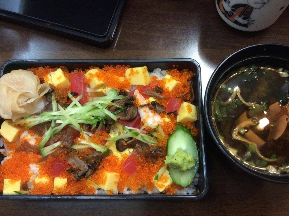 立ち喰い寿司 弁慶