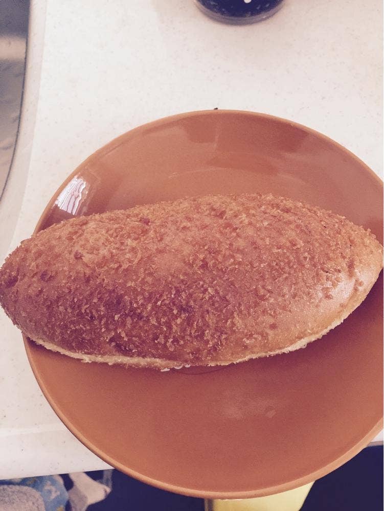 ベーカリー プチ 府中店