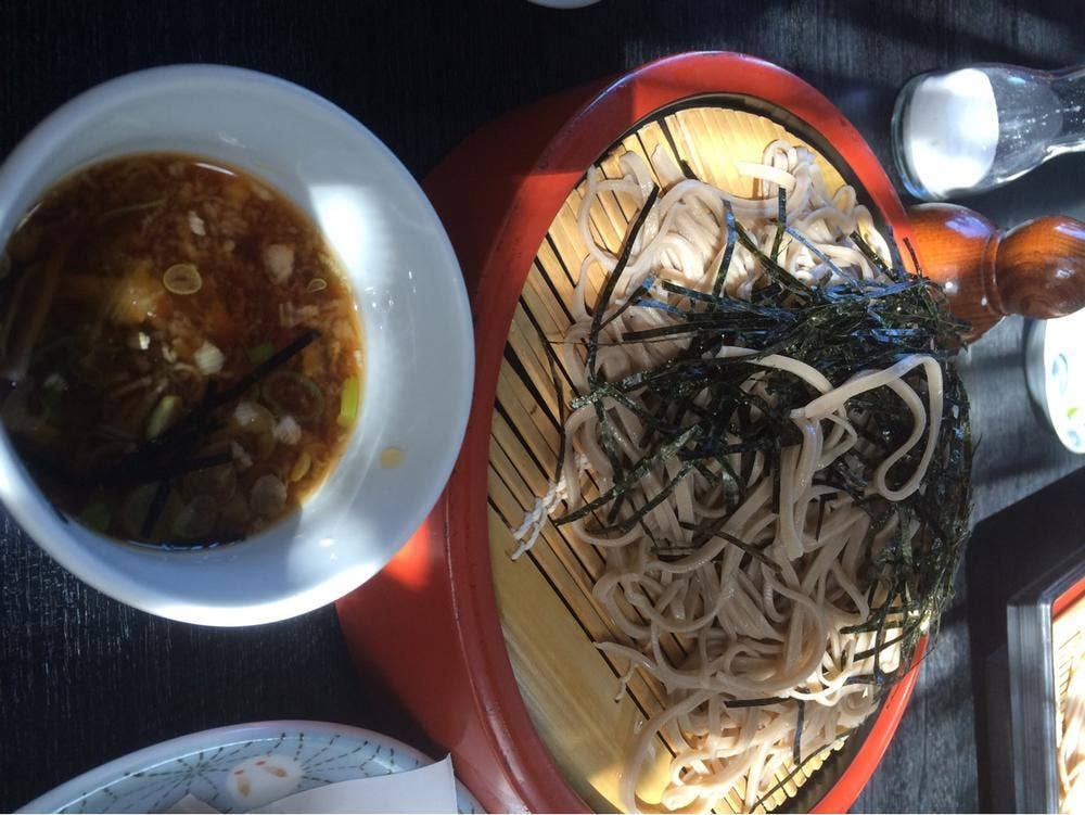 山麓亭
