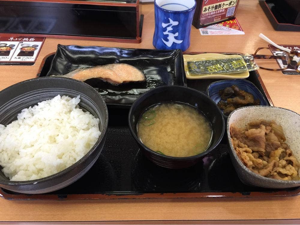 吉野家 名鉄堀田駅前店
