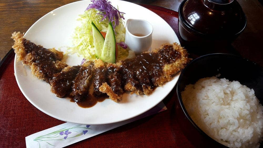 カフェ&グリル自家焙煎珈琲 山冨士珈琲店
