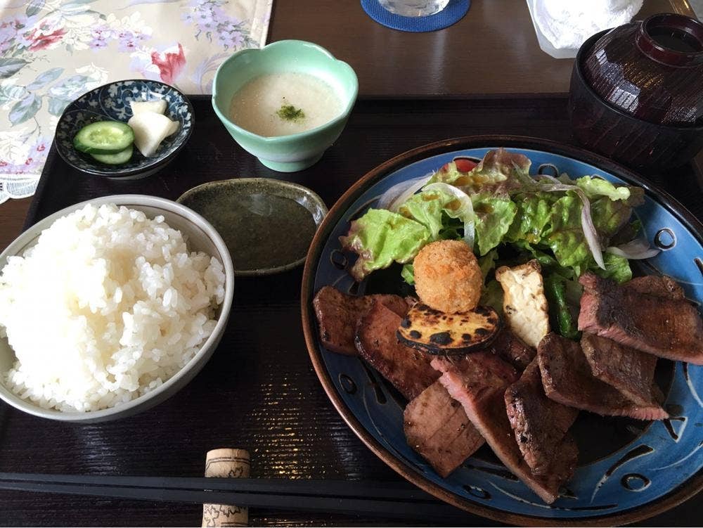 神戸牛倶楽部 丸山