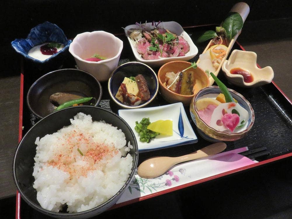 はなのつるえ