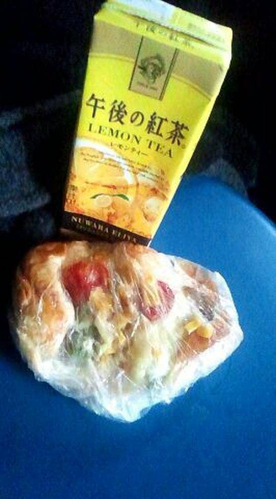 ともえやベーカリー