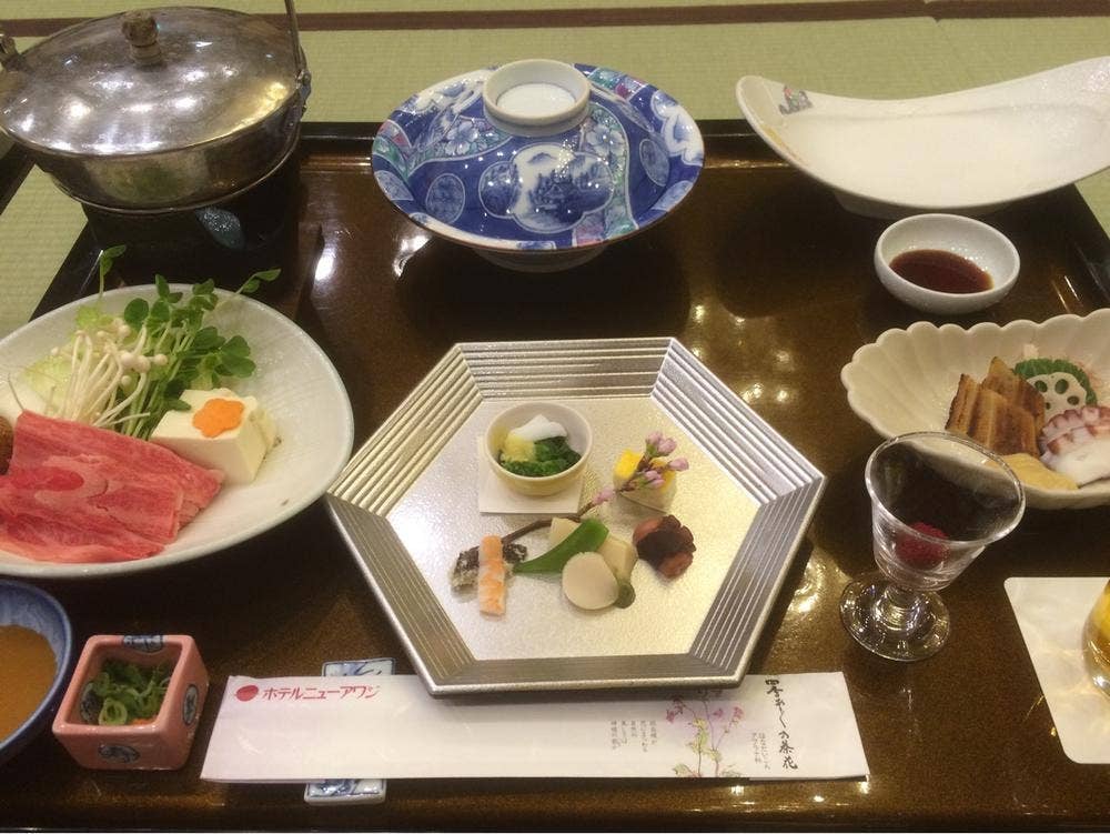 鳳凰 ホテルニューアワジ