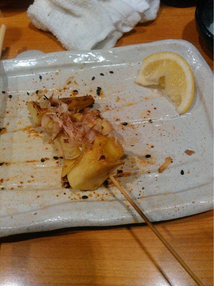 炭火焼鳥 山しな