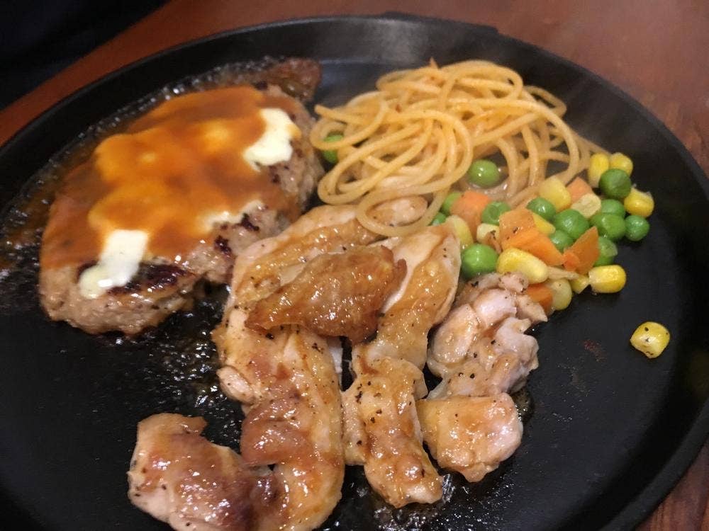 ピアッツァ