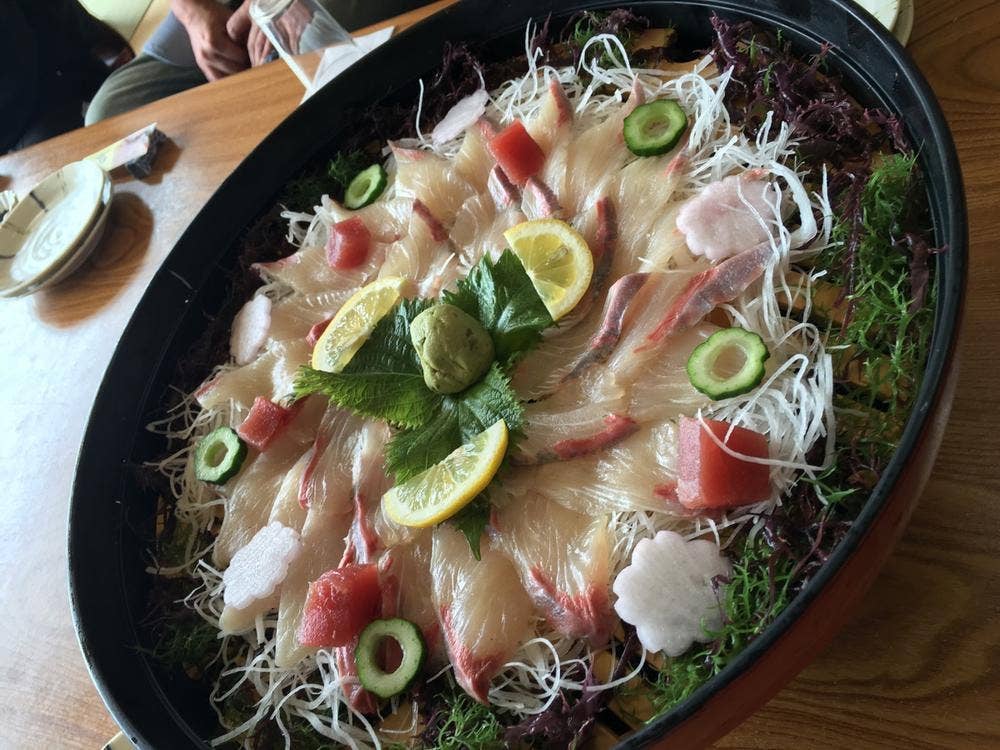 魚魚レストラン