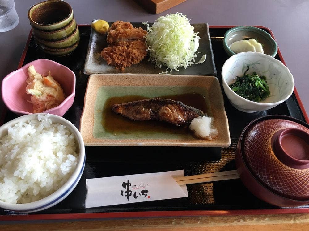 串いち