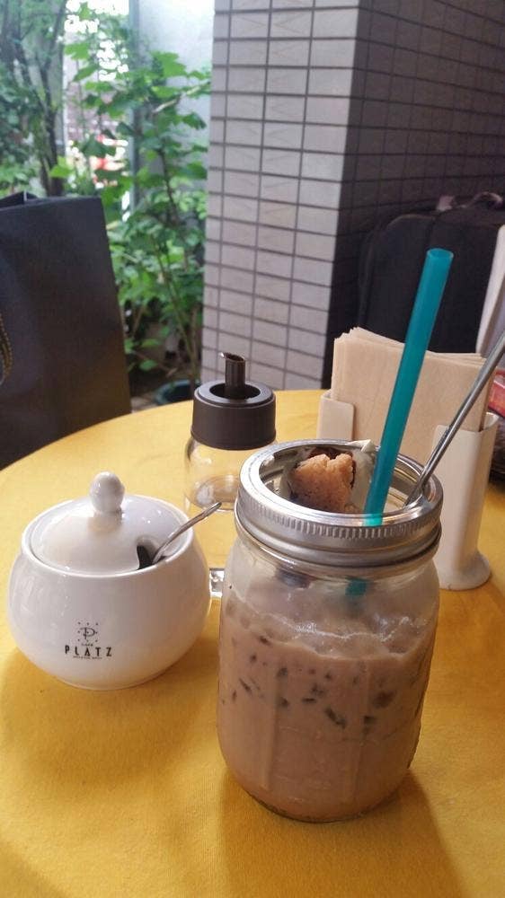 カフェプラッツ