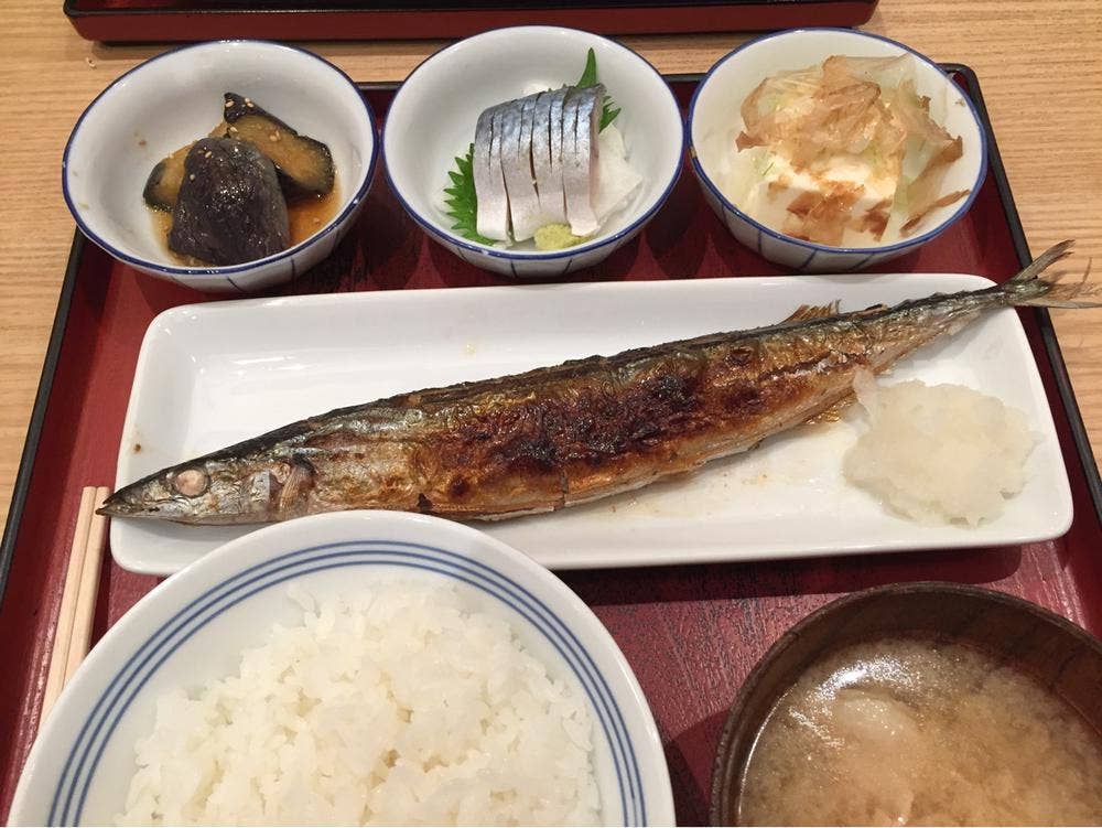 かっぽうぎ 飯野ビル店