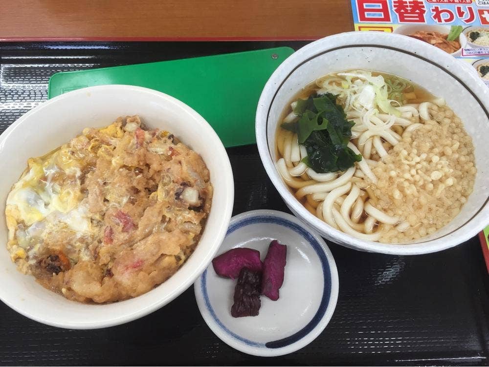 山田うどん 越生店