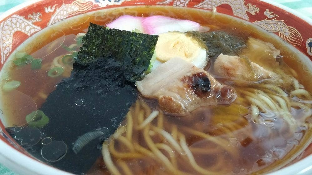 路地裏食べ歩き 市場バル