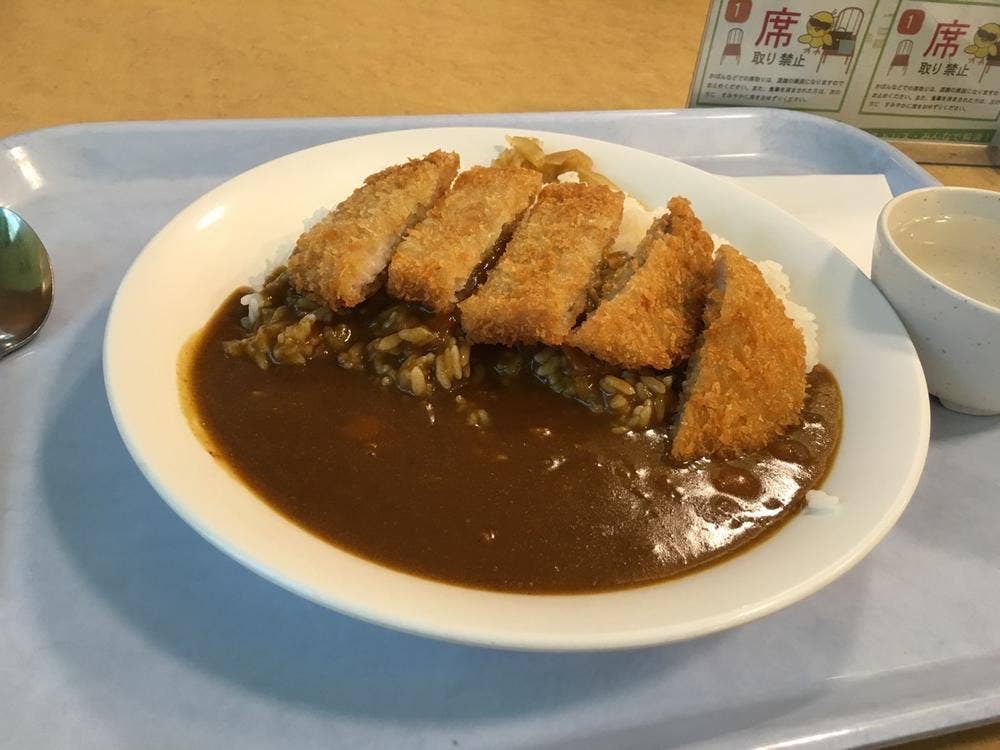 中央食堂