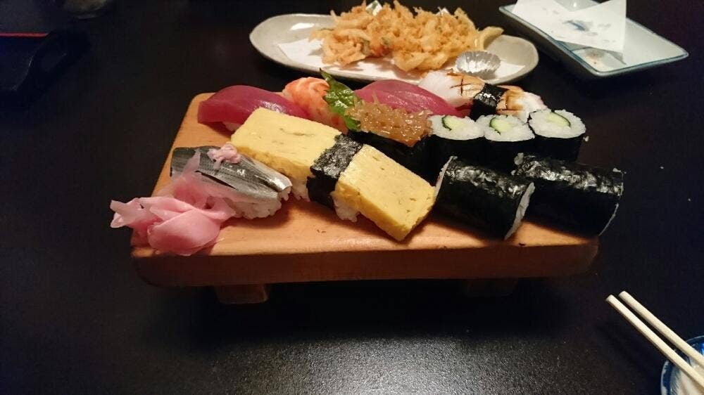 宝寿し