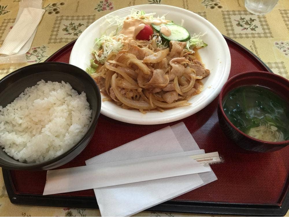トウールモンドフォルッア