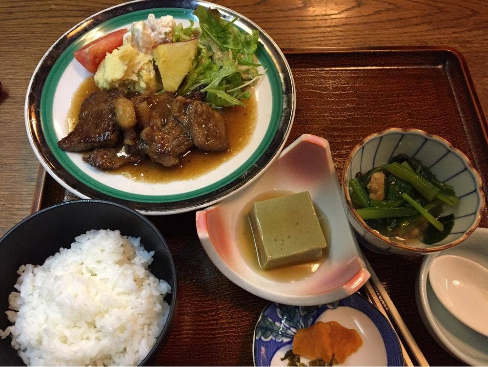 白亀会館