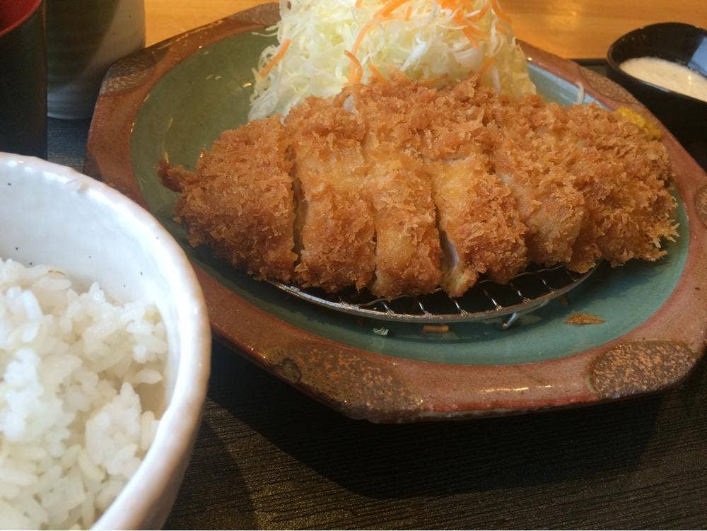 かつ富士 洲本本店