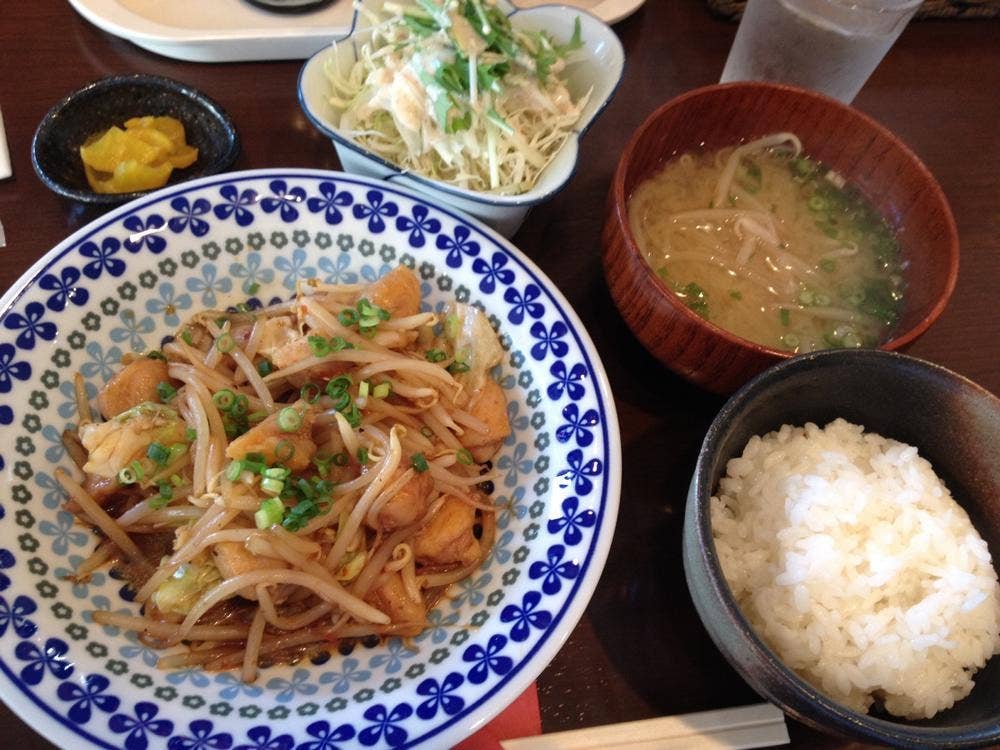 お昼からのいざかや さんぽ