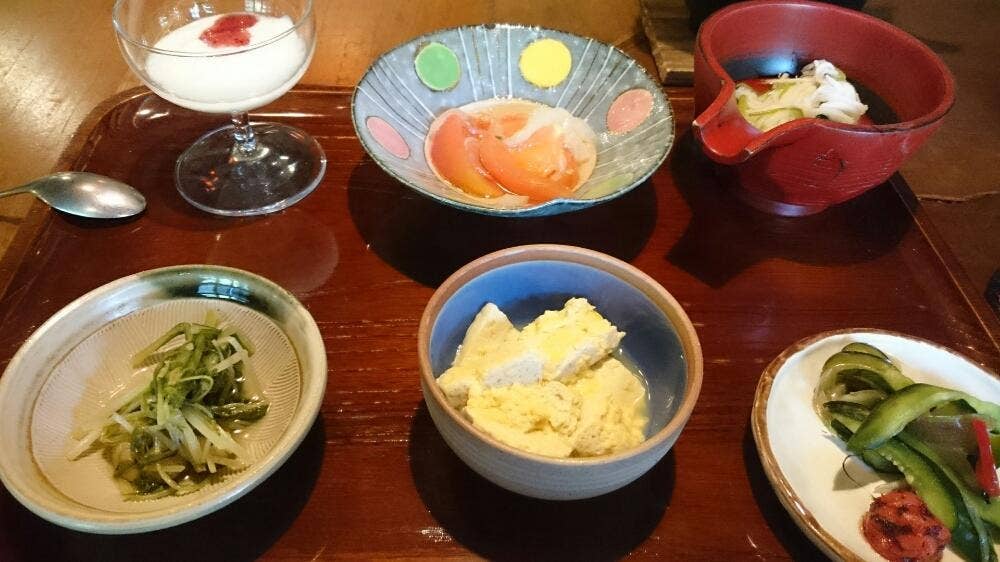 野の花山荘