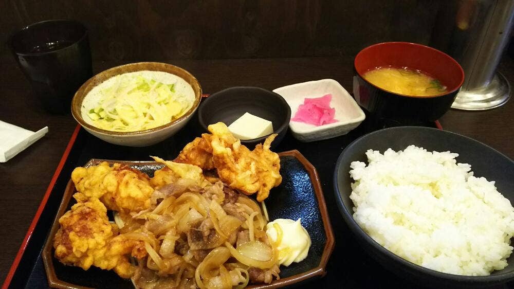 大山鶏専門店 活火山 竹ノ塚本店